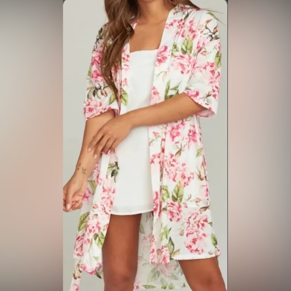 Show Me Your MuMu Pink Floral Kimono with tie for around waist breathable fabric - Picture 1 of 7